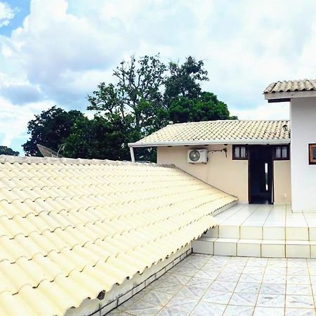 Flor Do Pequi Bed & Breakfast ชาปาดา ดอส กิมาไรส์ ภายนอก รูปภาพ